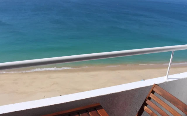 Akisol Sesimbra Beach