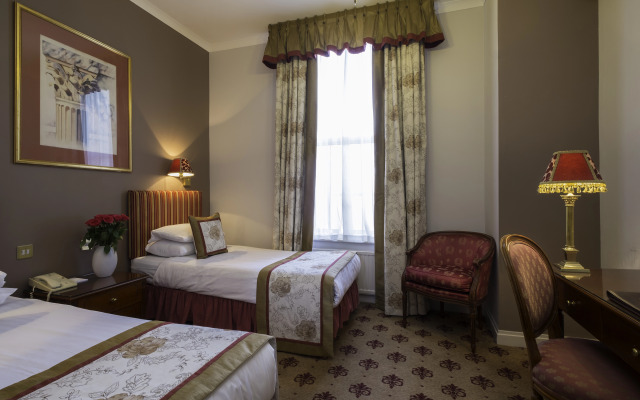 London Lodge Hotel