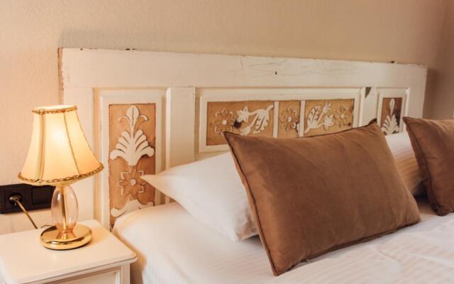 Sakli Tas Konak Otel