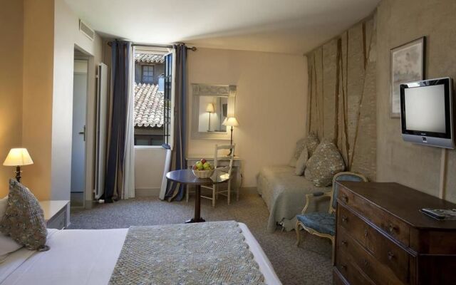 La Maison Des Remparts