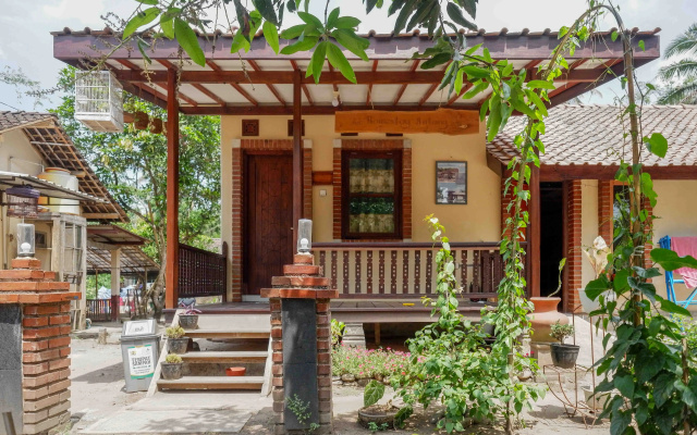 Griya Borobodur Cottage 1 at Desa Wisata Wanurejo – Outside – Borobudur