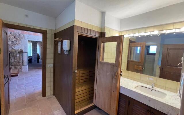 AMAZING Typical House with Swimming Pool