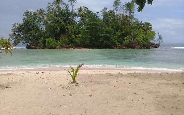 Nusa Nalan Beach Resort – Beach – Saleman