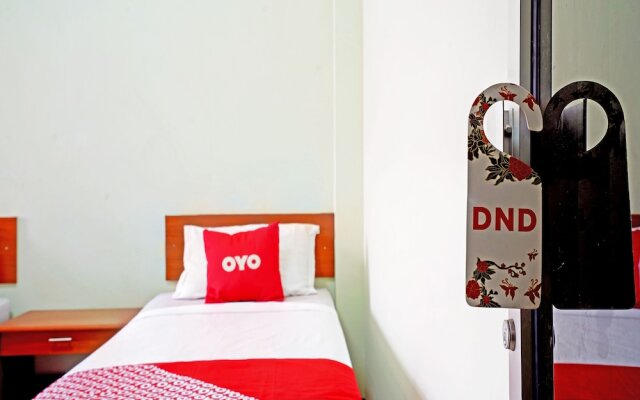 OYO 90836 Bartu Guesthouse