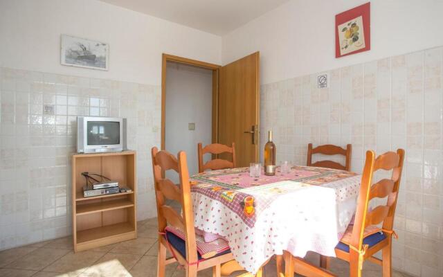 Apartments Jakša 181