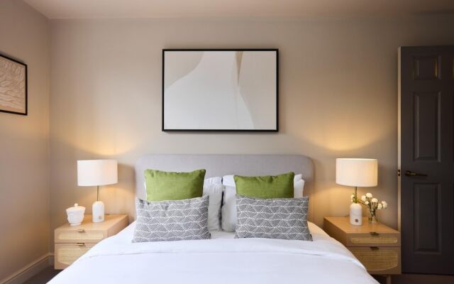 The Twickenham Wonder - Lovely 1bdr Flat With Parking