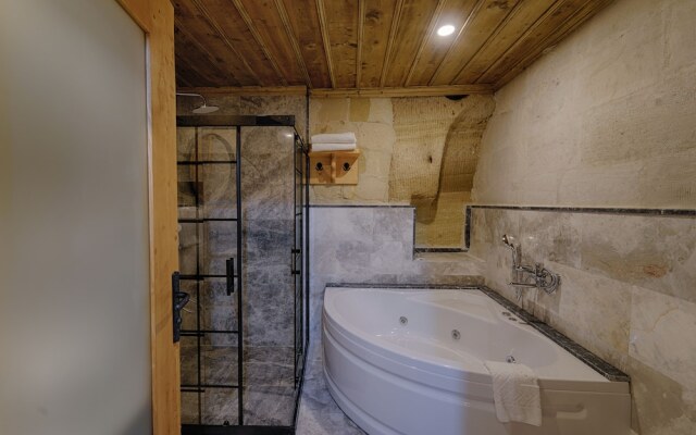Concept Cave Suites