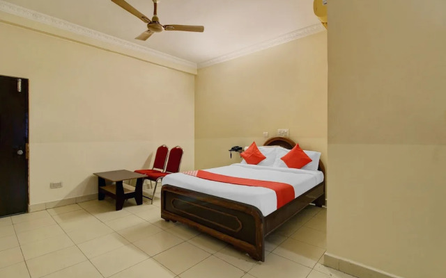 Sahasra Residency by OYO Rooms