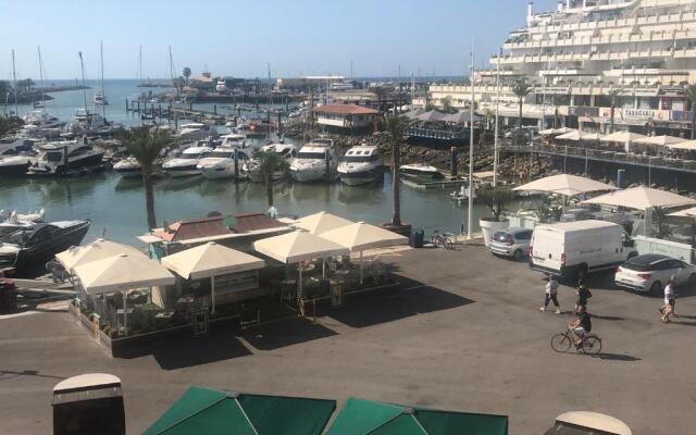 Marina Gardens Flat 2 Vilamoura Marina
