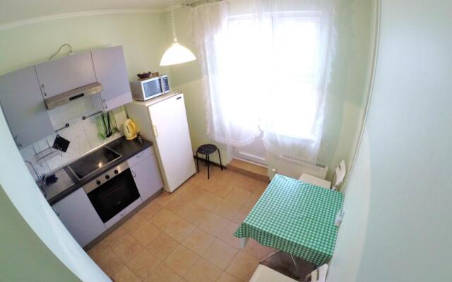 Милана на улице Белореченская