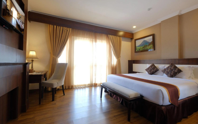 Royal Darmo Malioboro Hotel – Guest Rooms – Yogyakarta
