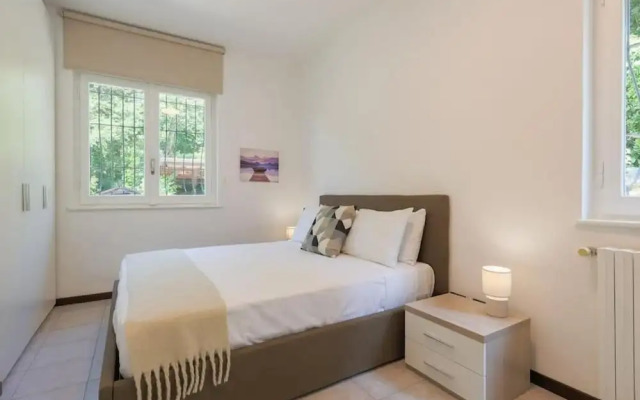 Montorfano Garden & Lake View