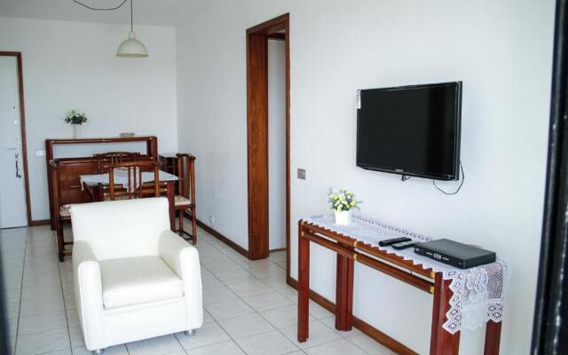 Barrabella Hotel Residencia by Mário Rui Imóveis