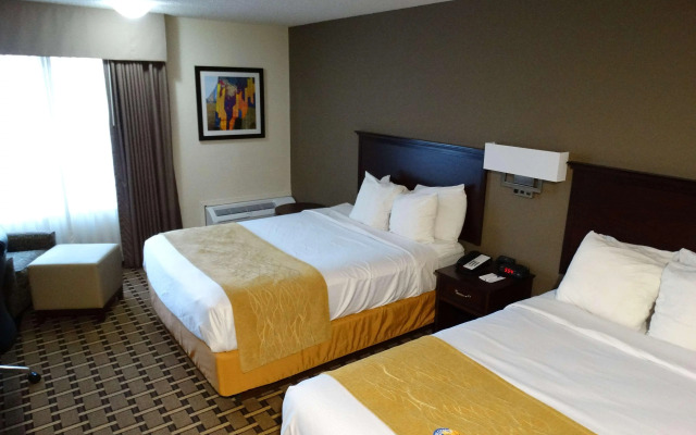 Comfort Inn & Suites
