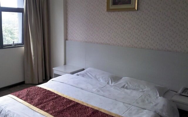 Yichang Baihe Hotel