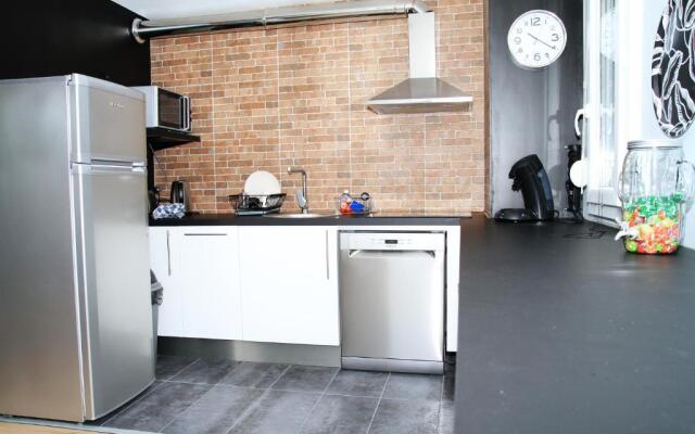 High Standing Apart 55m2 - Reserved Parking - 1 Room