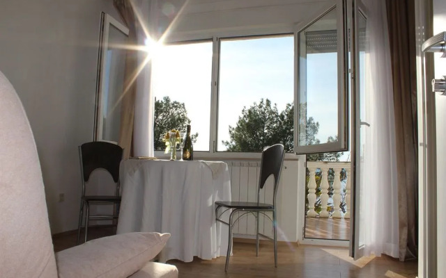 Diklo Beach Apartments