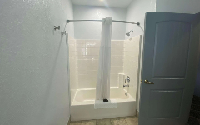 Best Western Plus Appleton Airport/Mall Hotel
