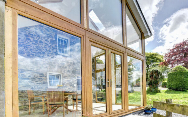 Holiday Home Nythfa