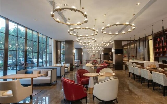 E-Cheng Hotel Nanjing Dongge Road Metro Station