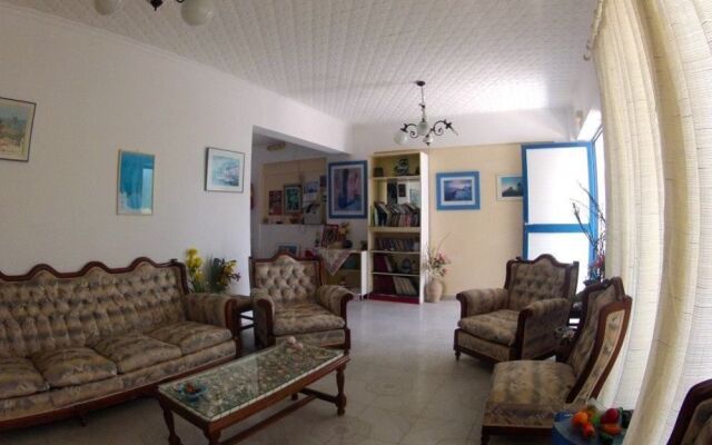 Mina Studios