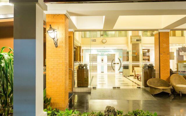 Asia Hotels Group - Poonpetch Chiangmai