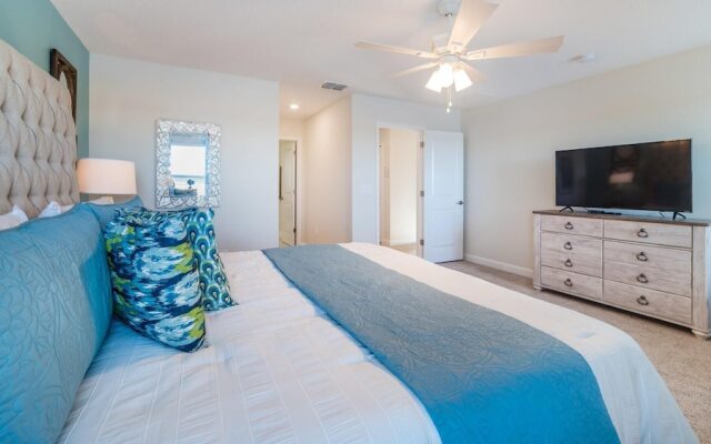 # 4725 Kings Castle Circle