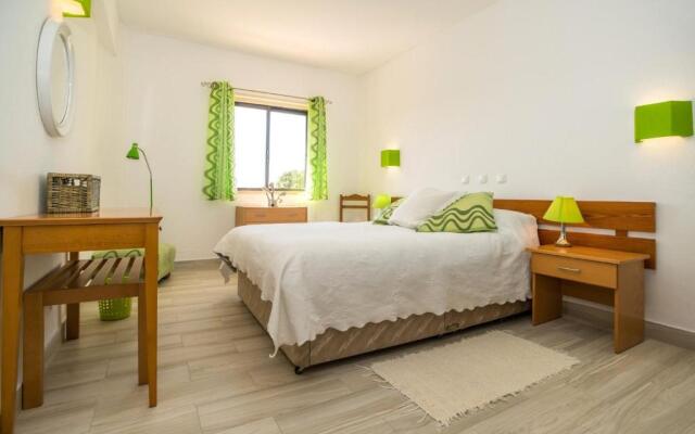 H10-104 Clube Brisamar