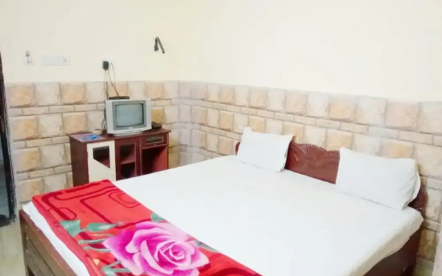 Goroomgo Prateek Residency Digha