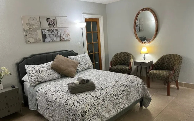 Amazing & cozy Duplex near Zoo Miami