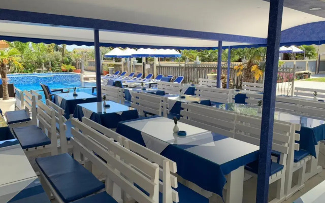 Aparthotel Villa Primafila
