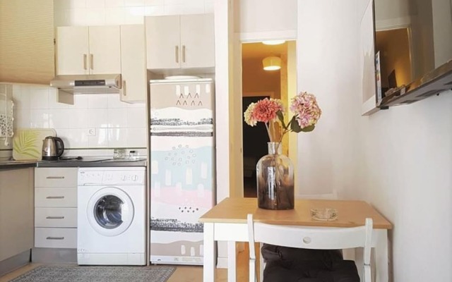 Plaza de la Merced Apartments by Allô Housing