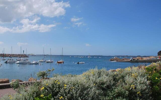 Maison Trébeurden, 5 pièces, 8 personnes - FR-1-542-25