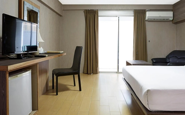 Watana Hotel