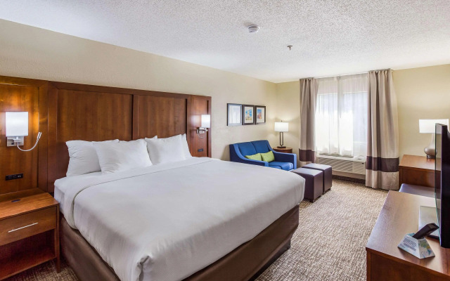 Comfort Inn Charleston South Charleston, WV