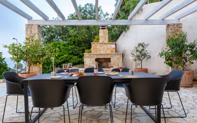 Villa Nirvana