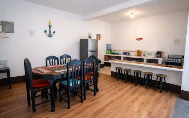 Residencia privada y con hermosa piscina