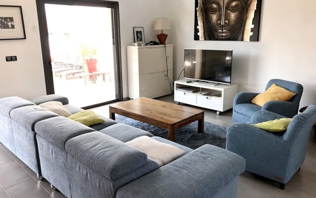 Villa With 3 Bedrooms in Saint-cyprien, With Wonderful Mountain View, Private Pool, Enclosed Garden - 3 km From the Beach