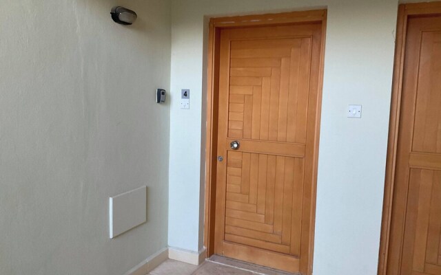 Fabulous 2 Bed Apartment in Safakoy Cyprus