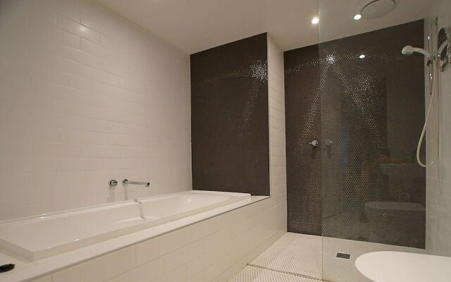 Crows Nest Family Apartment