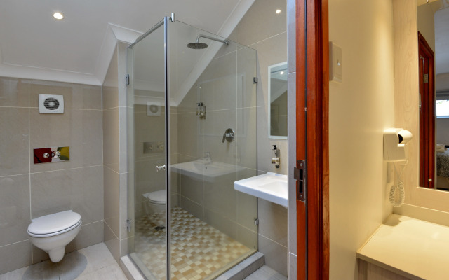 Val Du Charron Wine & Leisure Estate