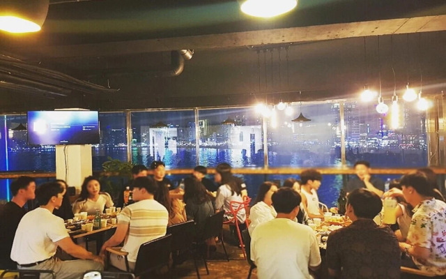 Gwangalli Unplanned88 Guest House