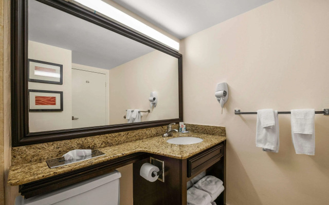 Comfort Inn Oceanside Deerfield Beach