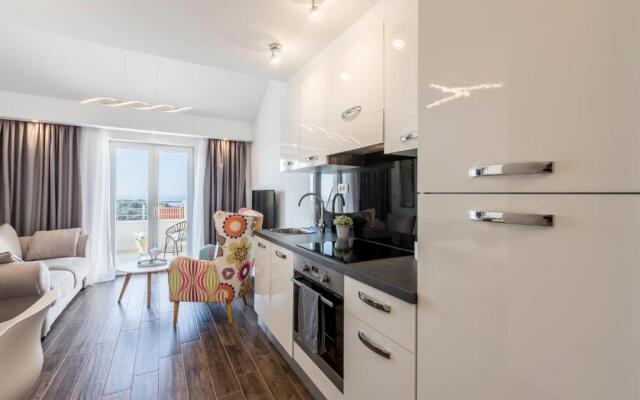 Hvar de luxe apartments 1