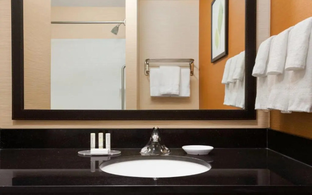 Fairfield Inn & Suites Weirton