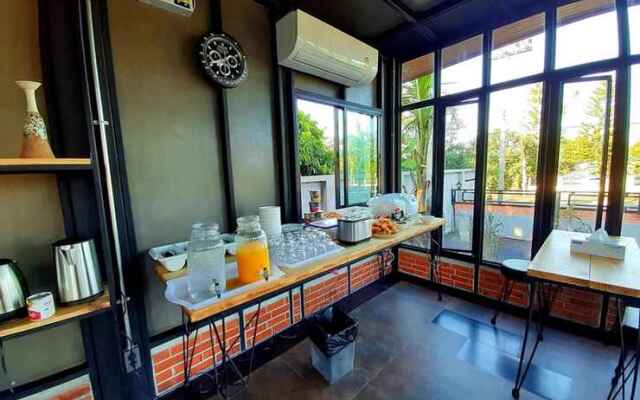 Baan Kampu Resort