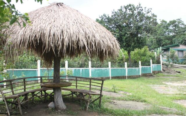 Pumpkin StreamSide Guest House