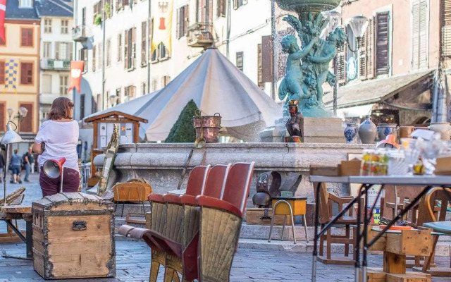 Kyriad Chambery Centre Curial