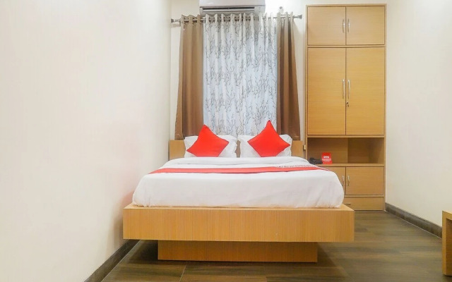 Santripti by OYO Rooms