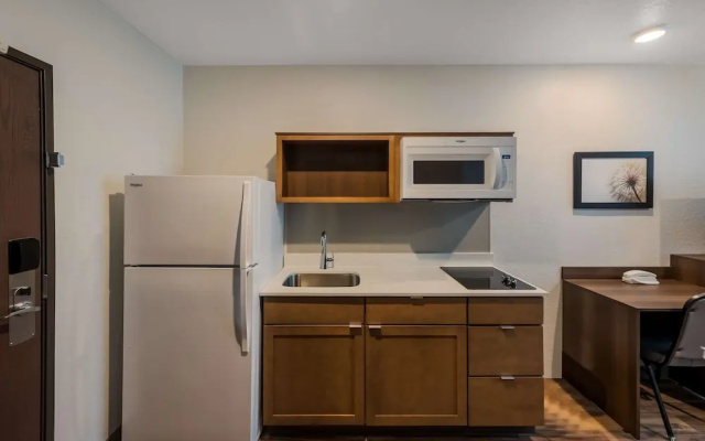 Woodspring Suites West Palm Beach